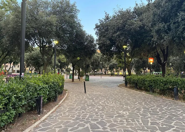 Domus Albalonga Affittacamere 4*